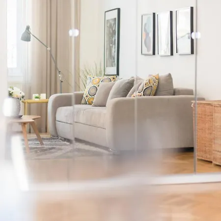 Daire Sunny Penthouse At The Boulevard *